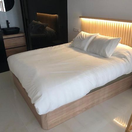 Suite Playamar Con Jacuzzi 托雷莫利诺斯 外观 照片