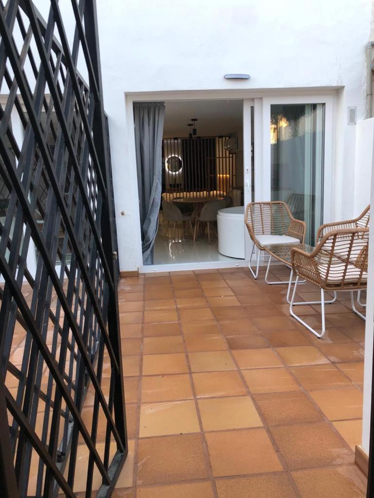 Suite Playamar Con Jacuzzi 托雷莫利诺斯 外观 照片