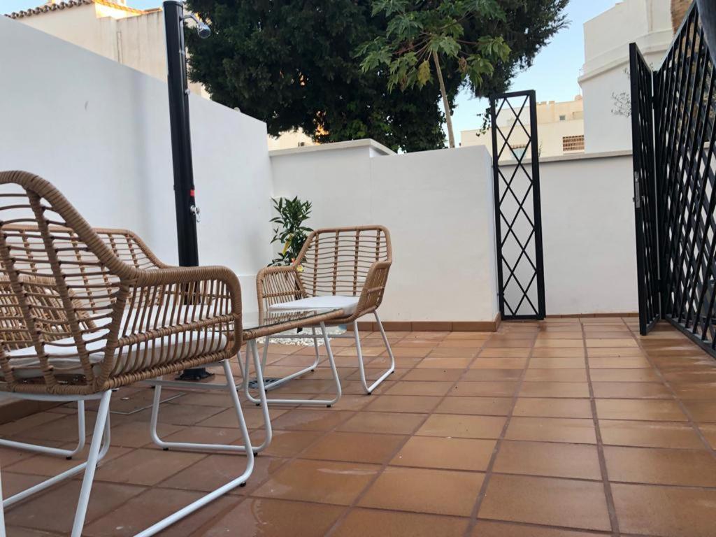 Suite Playamar Con Jacuzzi 托雷莫利诺斯 外观 照片